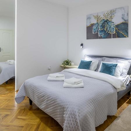 Old Town Rooms Нови Сад Екстериор снимка