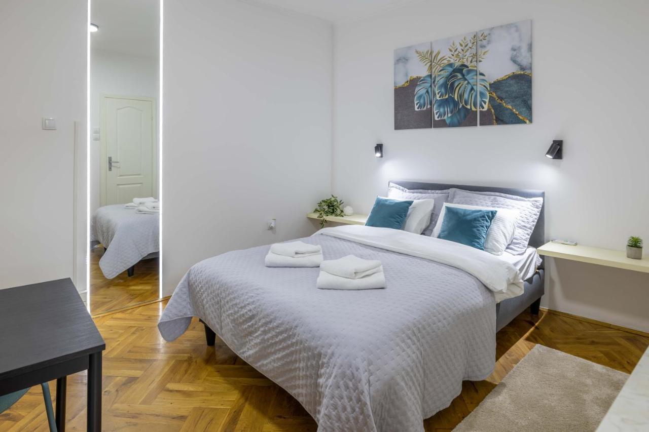 Old Town Rooms Нови Сад Екстериор снимка