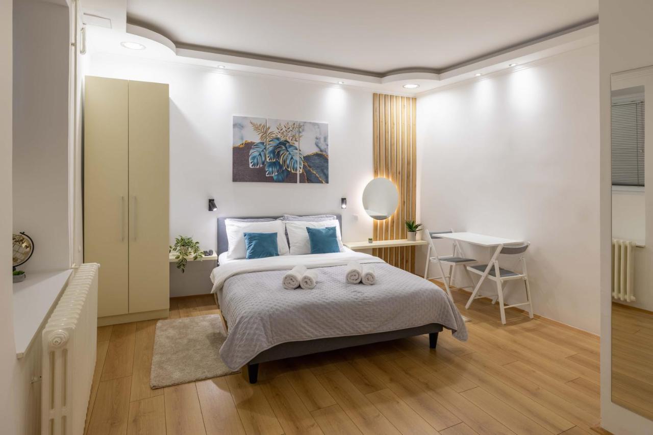 Old Town Rooms Нови Сад Екстериор снимка