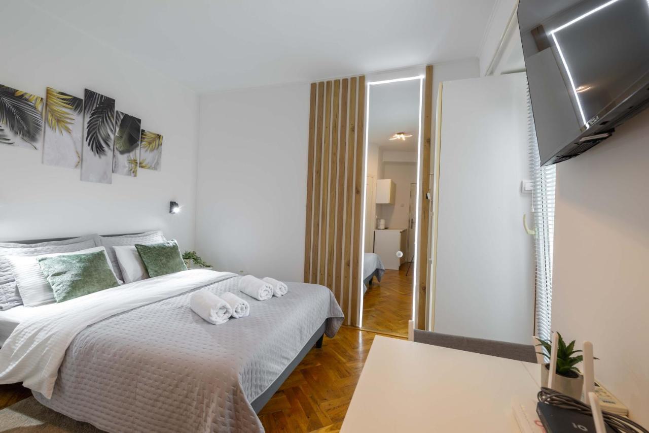 Old Town Rooms Нови Сад Екстериор снимка