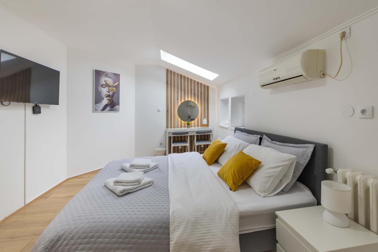 Old Town Rooms Нови Сад Екстериор снимка