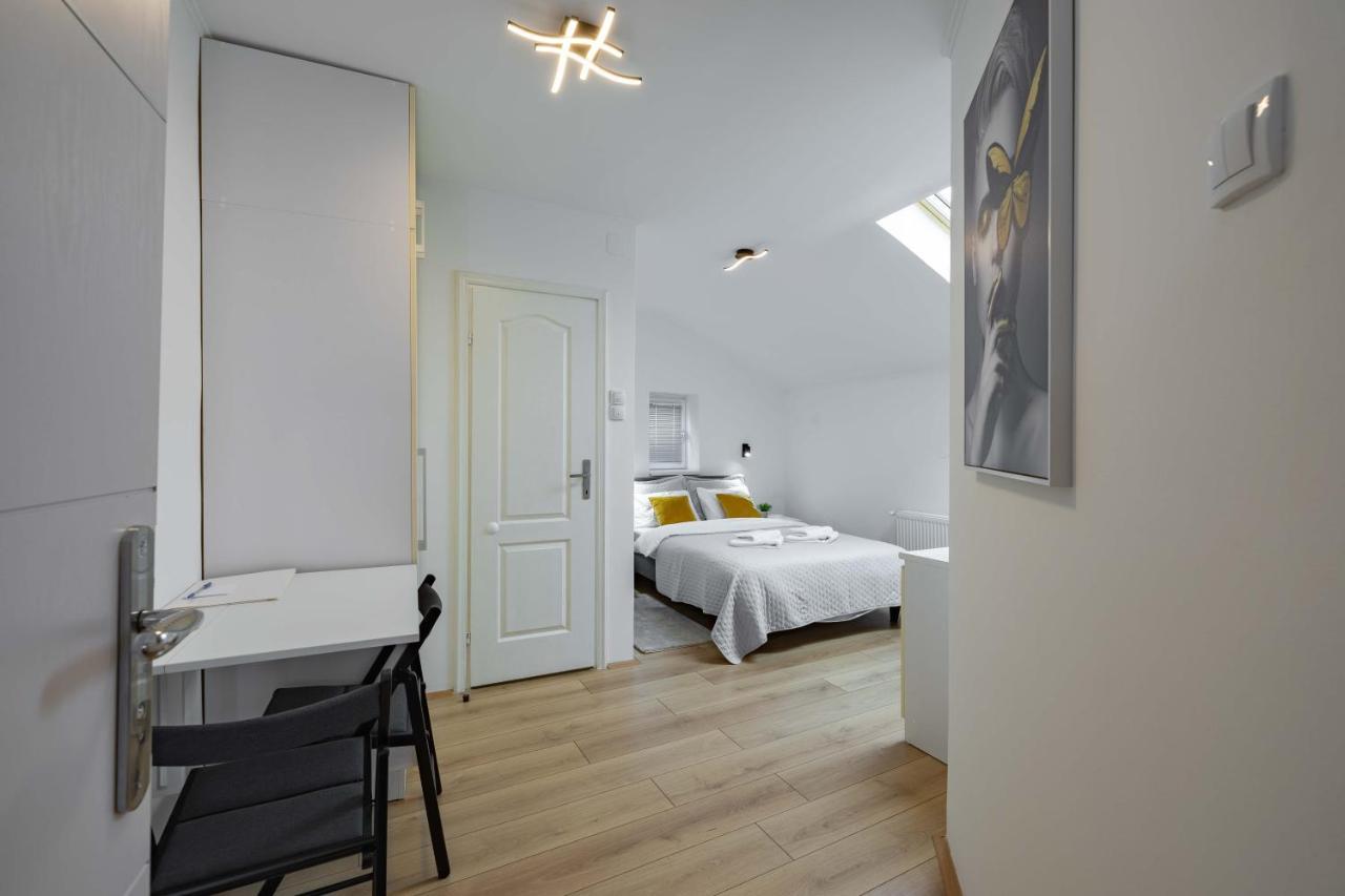 Old Town Rooms Нови Сад Екстериор снимка